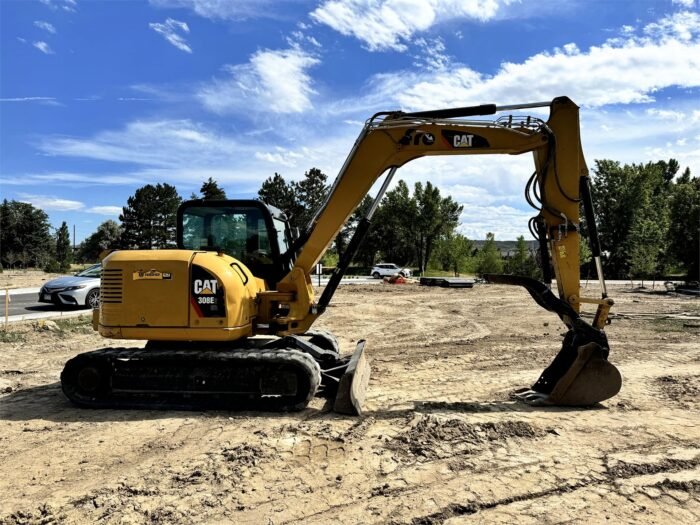 2015 Caterpillar 308E2 CR Mini Excavator - Image 2