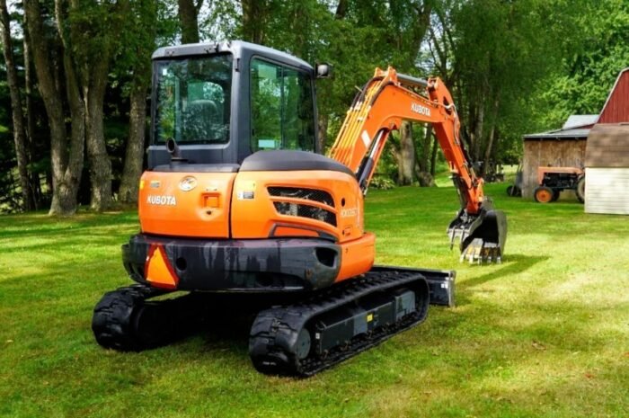 2019 Kubota KX057-4 Compact Mini Excavator - Image 4