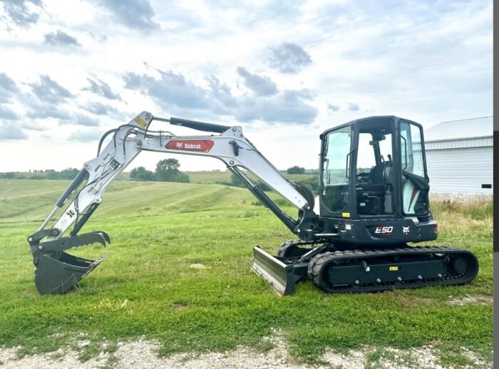 2020 Bobcat E50 Compact Mini Excavator - Image 7