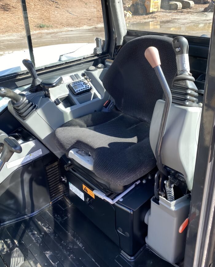 2019 Bobcat E85 Compact Mini Excavator - Image 8